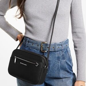 Michael Kors Crossbody Bag